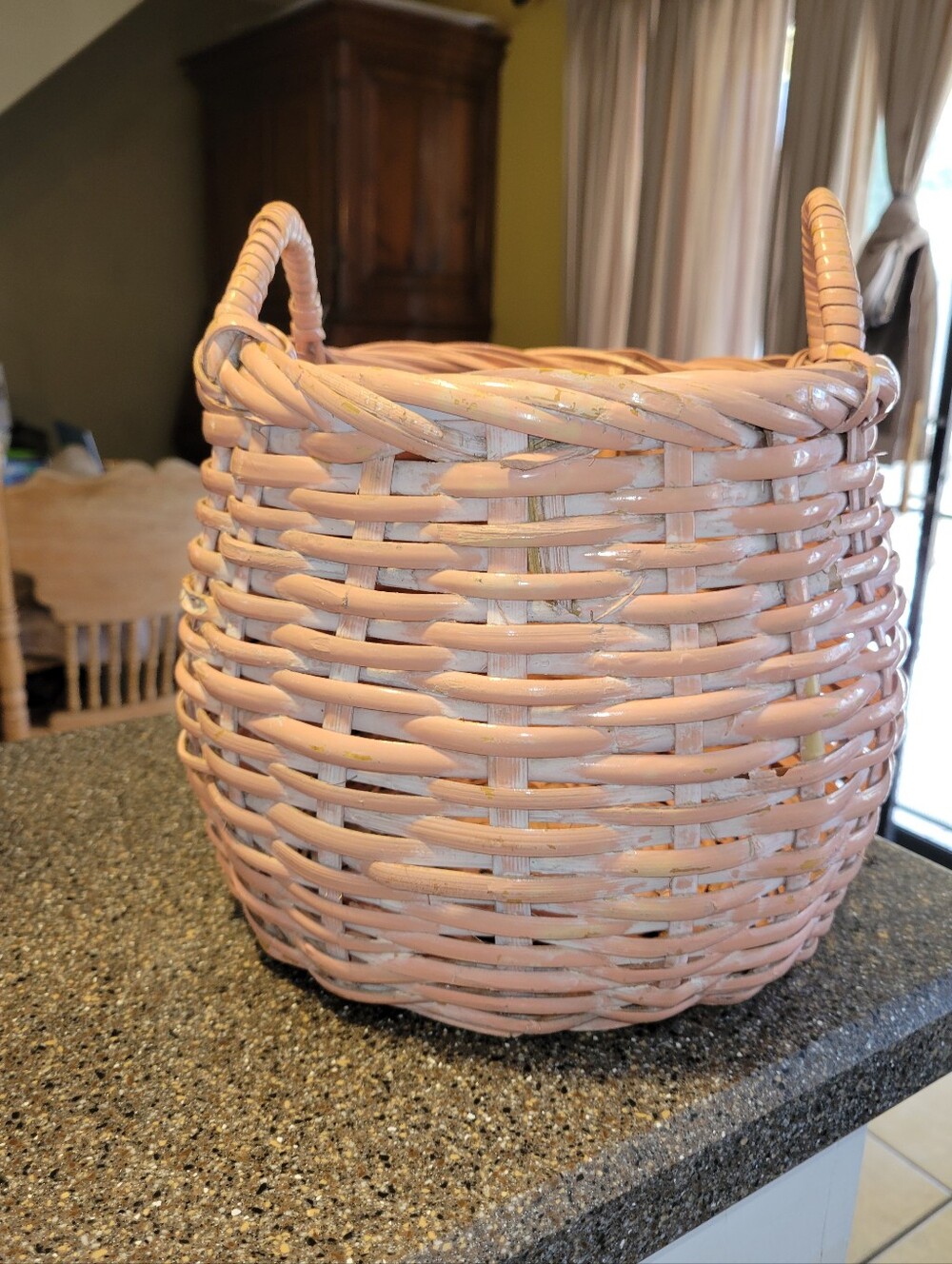 Vintage 90s Pink Wicker Basket Round Storage Boho Cottagecore Decor